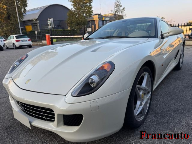 FERRARI 599 GTB Fiorano F1 