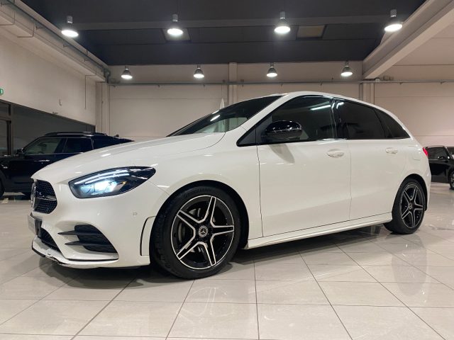 MERCEDES-BENZ B 180 d Automatic Premium PACK NIGHT LUCI INTERNE 