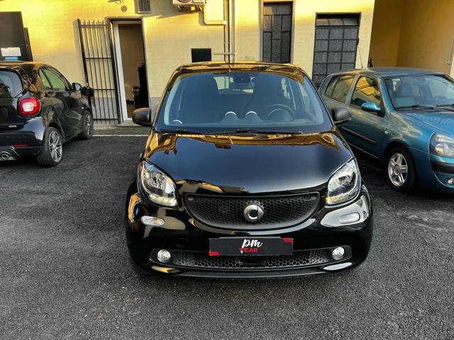 SMART ForFour Nero metallizzato