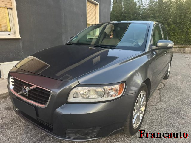 VOLVO V50 1.8 16V cat Momentum 