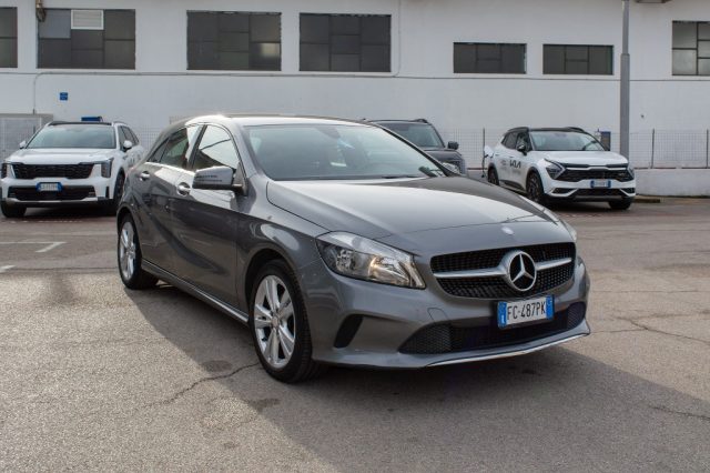 MERCEDES-BENZ A 180 d Automatic Sport 