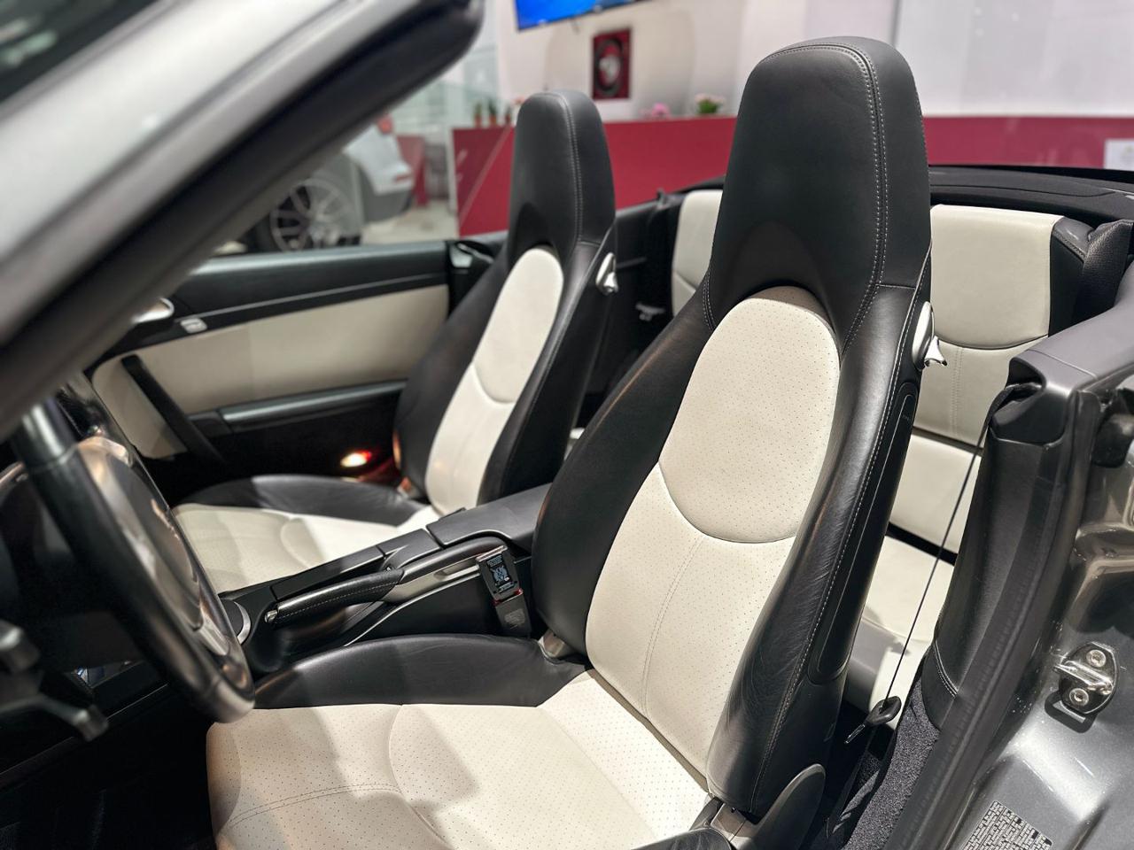 PORSCHE 997 Carrera 4S Cabriolet TipTronic - Solo 67.000 km - 23