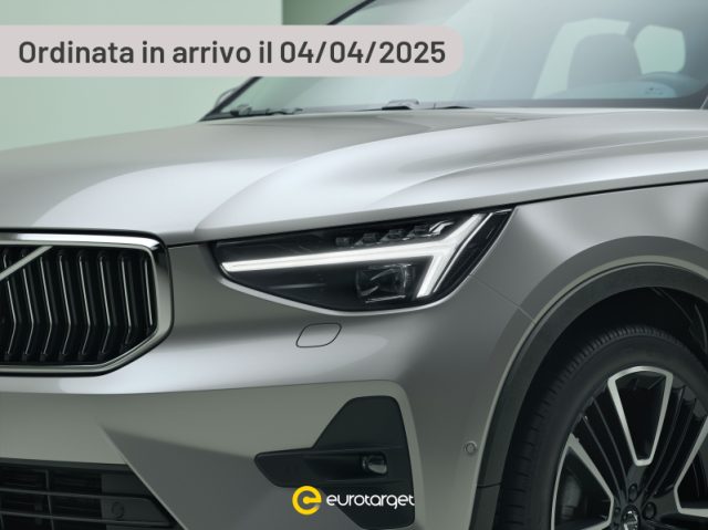 VOLVO XC40 B3 automatico Essential 