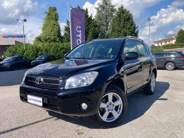 TOYOTA RAV 4 2.2 D-4D 136CV Sol Usato