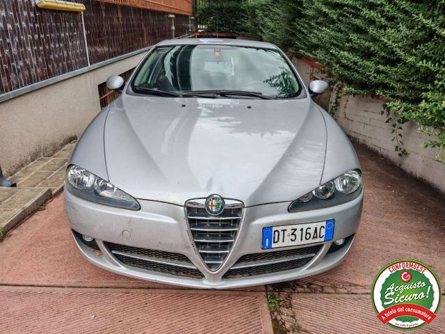 ALFA ROMEO 147 147 5p 1.6 ts 16v Progression c/CL 105cv 