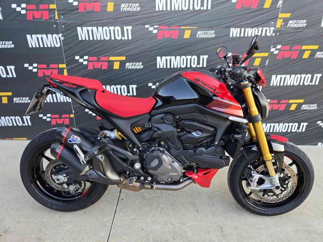 DUCATI Monster 937 Nero metallizzato