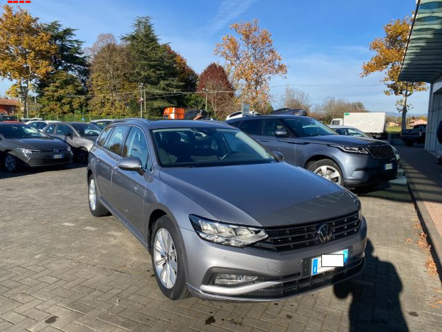 VOLKSWAGEN Passat Variant 2.0 TDI SCR EVO DSG Business 