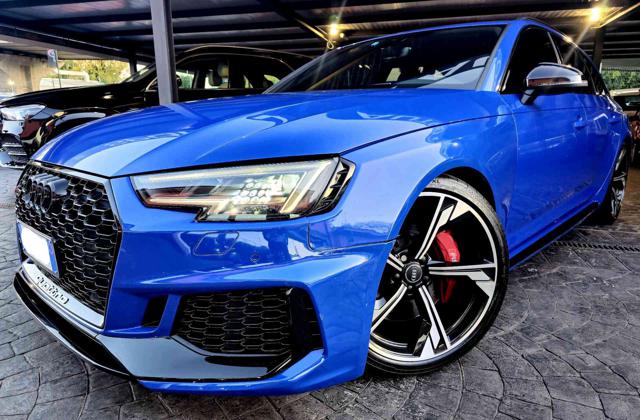 AUDI RS4 Blu metallizzato