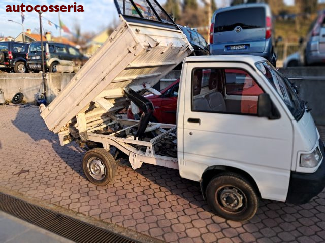 PIAGGIO Porter Bianco pastello