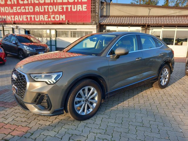 AUDI Q3 Sportback 35 2.0 tdi s-tronic 