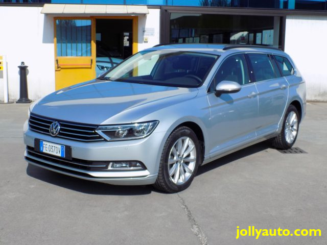 VOLKSWAGEN Passat Variant 2.0 TDI DSG Business BlueMotion Tech 