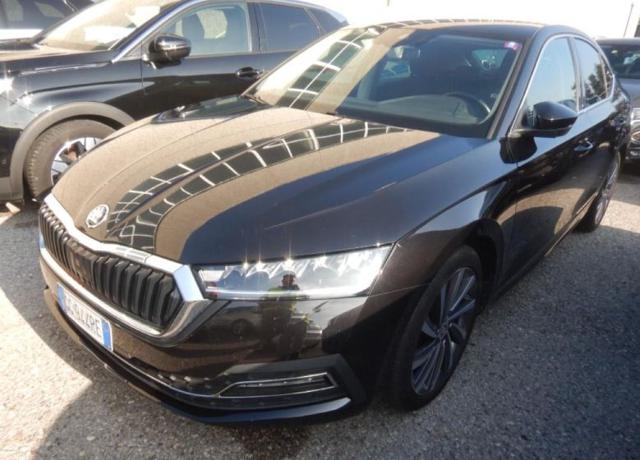 SKODA Octavia 2.0 TDI EVO SCR DSG Style 