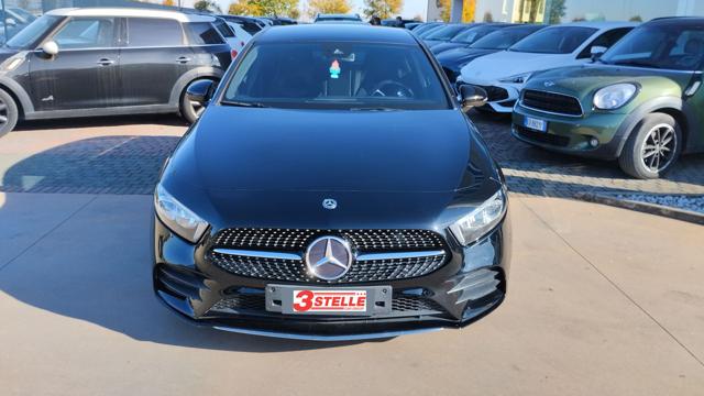 MERCEDES-BENZ A 180 d Automatic Premium 