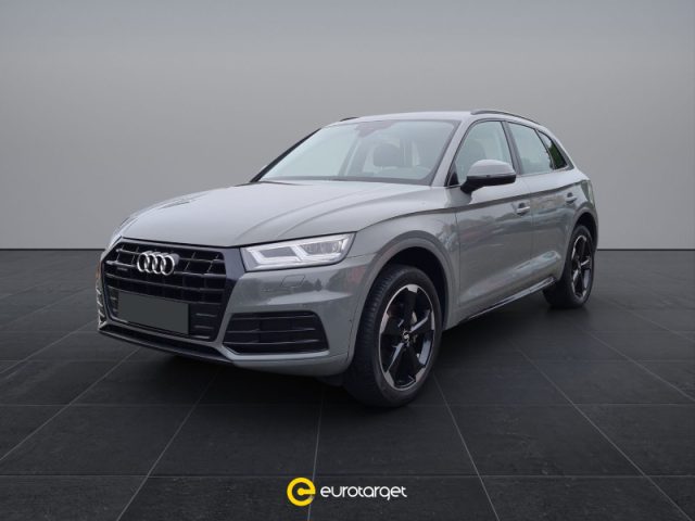 AUDI Q5 40 TDI quattro S tronic Design 