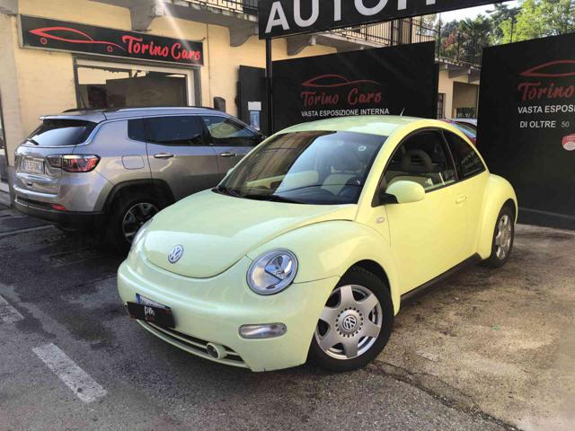 VOLKSWAGEN New Beetle Verde pastello