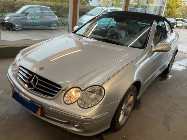 MERCEDES-BENZ CLK 200 Argento metallizzato