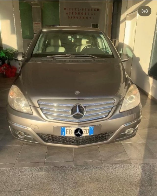 MERCEDES-BENZ B 180 CDI Executive 