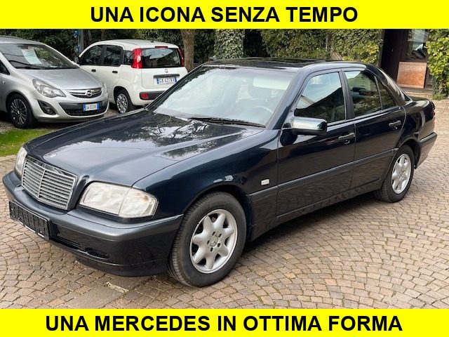 MERCEDES-BENZ C 200 Blu pastello