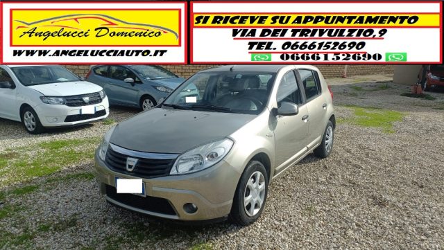 DACIA Sandero Oro metallizzato