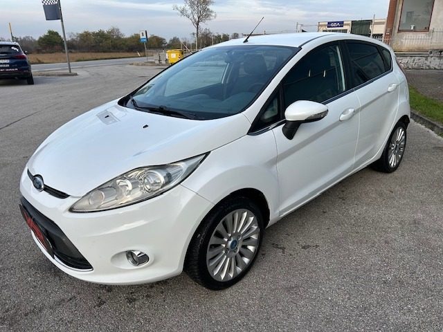 FORD Fiesta 1.2 82 CV 5 porte UNICO PROPRIETARIO 