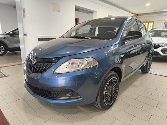 LANCIA Ypsilon 1.0 70cv 5 porte Hybrid ORO 