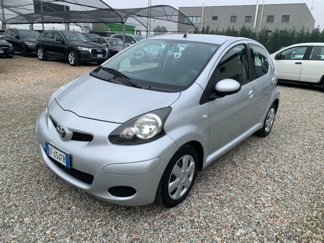 TOYOTA Aygo 1.0 12V VVT-i 5 porte Sol 