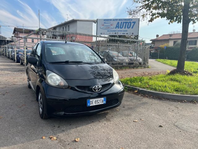 TOYOTA Aygo 1.0 12V VVT-i 5 porte Sol 