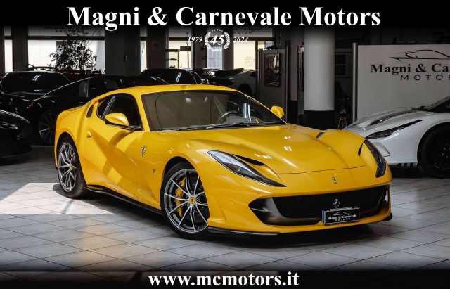 FERRARI 812 SUPERFAST|GIALLO TRIPLOSTRATO|LIFT SYS|CARBON+LEDS 