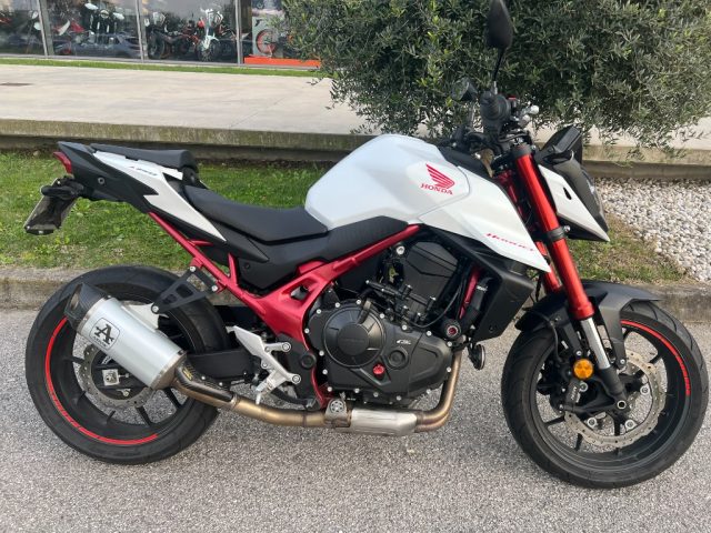 HONDA Hornet 750 Bianco pastello