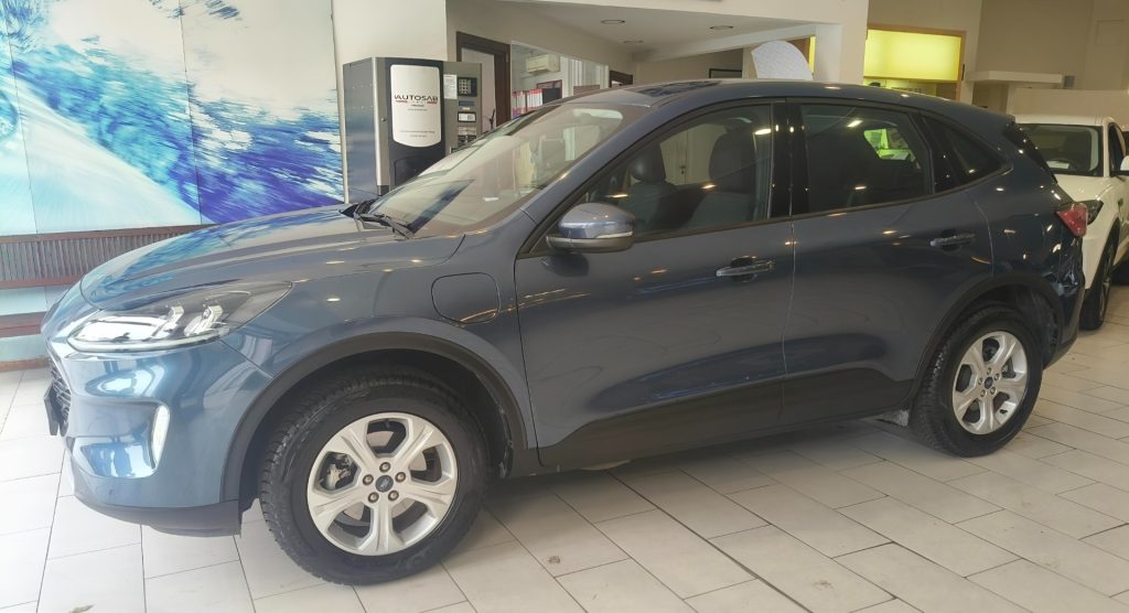 FORD Kuga 2.5 Plug In Hybrid Connect  2WD Automatic - 9