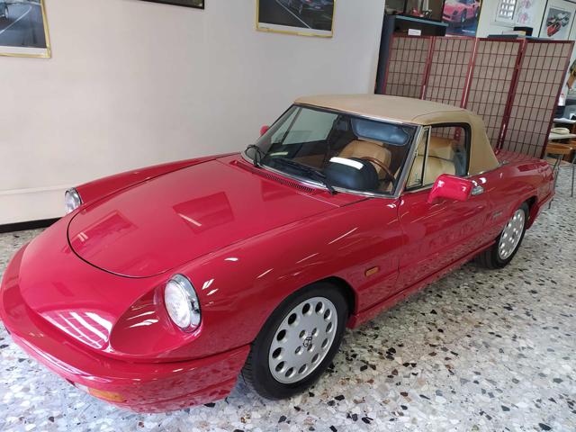 ALFA ROMEO Spider 2.0 4 serie 