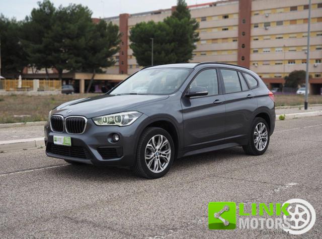 BMW X1 sDrive18d Business aut Usato