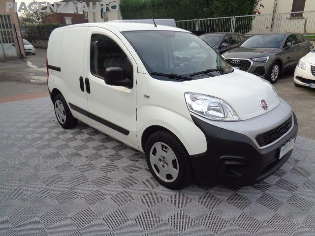 FIAT Fiorino Bianco pastello