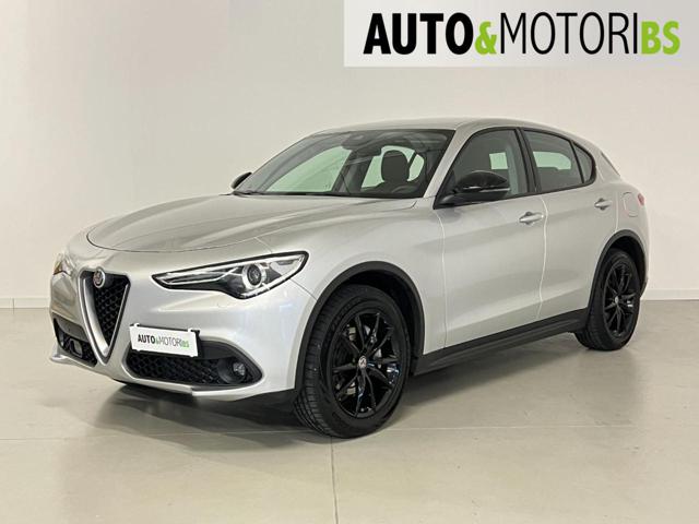 ALFA ROMEO Stelvio Argento metallizzato