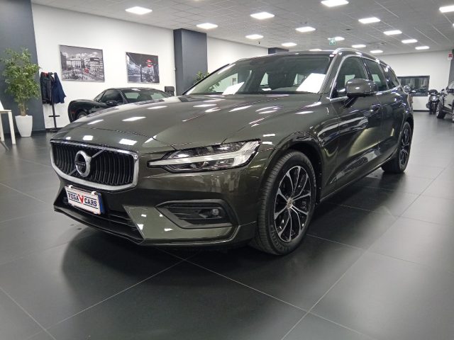 VOLVO V60 D3 Momentum Business 