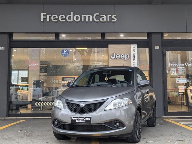 LANCIA Ypsilon 1.2 69 CV 5 porte GPL Ecochic Elefantino Blu 