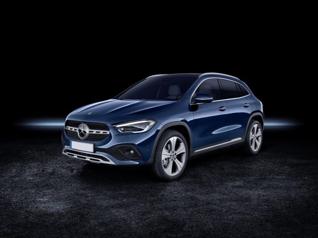 MERCEDES-BENZ GLA 200 Nero metallizzato