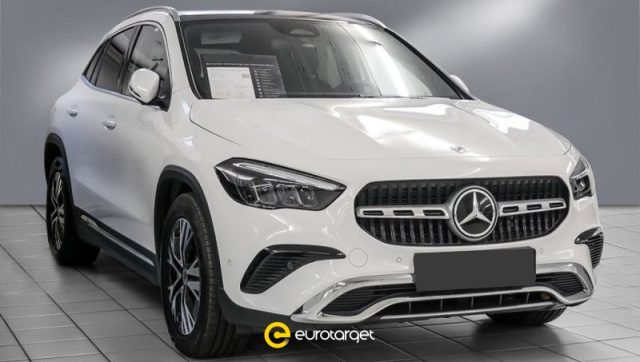 MERCEDES-BENZ GLA 200 d Automatic Progressive Advanced 