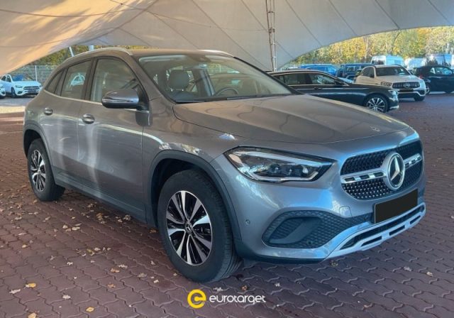 MERCEDES-BENZ GLA 200 d Automatic Sport Plus 