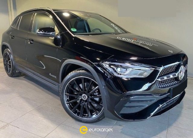 MERCEDES-BENZ GLA 200 d Automatic Premium 