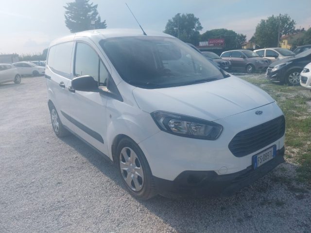 FORD Transit Courier 1.5 TDCi 75CV Van Titanium Usato