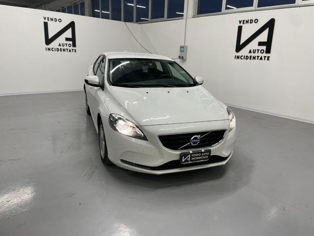 VOLVO V40 2.0 D2 120CV BUSINESS CAMBIO MANUALE 