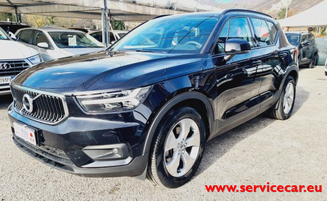 VOLVO XC40 D3 AWD Geartronic Momentum 