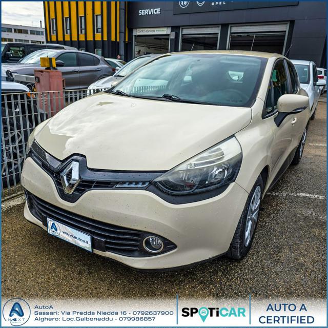 RENAULT Clio 1.2 75CV 5 porte Life Usato