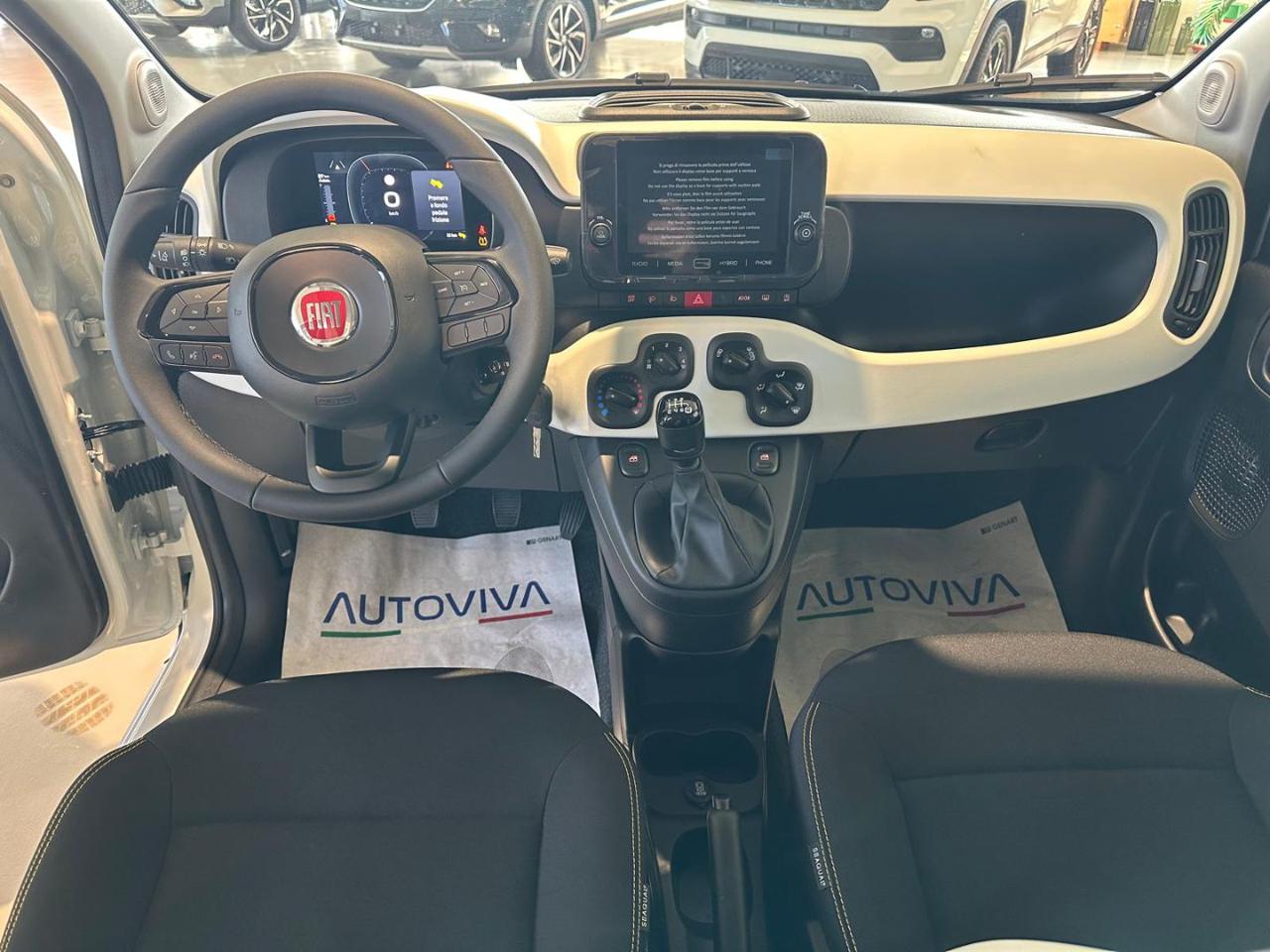 FIAT Panda 1.0 FireFly S&S Hybrid Pandina - 17