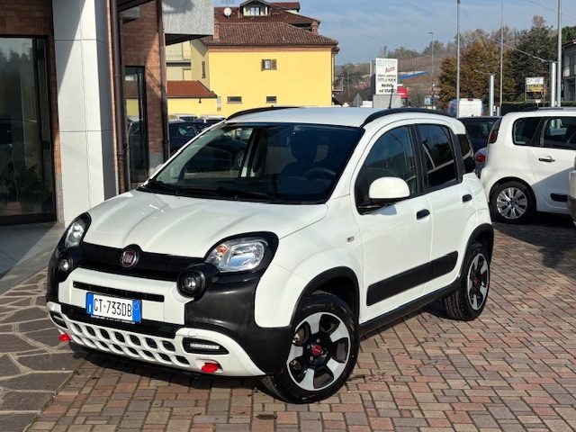 FIAT Panda Cross Bianco pastello