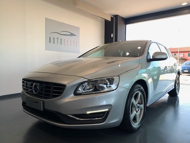 VOLVO V60 D2 Dynamic Edition 