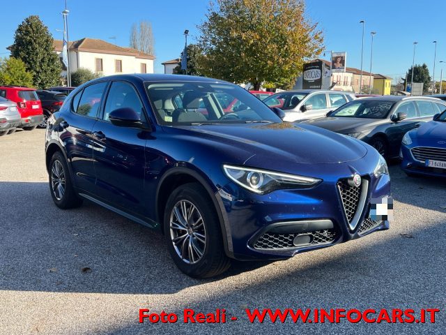 ALFA ROMEO Stelvio Blu metallizzato