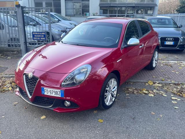 ALFA ROMEO Giulietta Rosso perlato