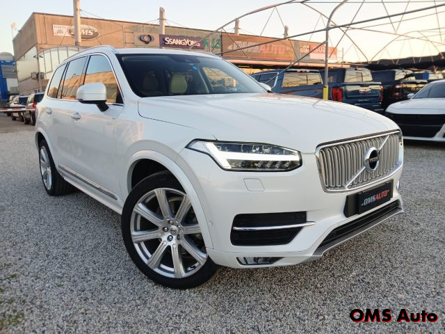 VOLVO XC90 Bianco metallizzato